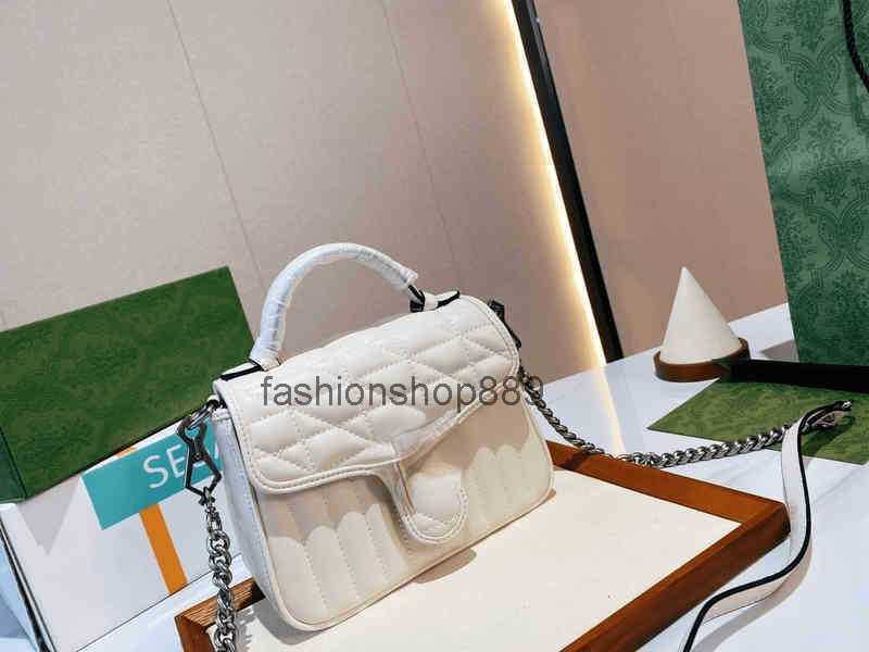 5a 1961 Jackie Luxury Designer bag Shoulder Women Fashion Bags Duffle Tote Nylon Leather Handbag Crobody Bag Famous Handbags Lady top quality, #1
5a 1961 Jackie Luxury Designer bag Shoulder Women Fashion Bags Duffle Tote Nylon Leather Handbag Crobody Bag Famous Handbags Lady top quality, #1