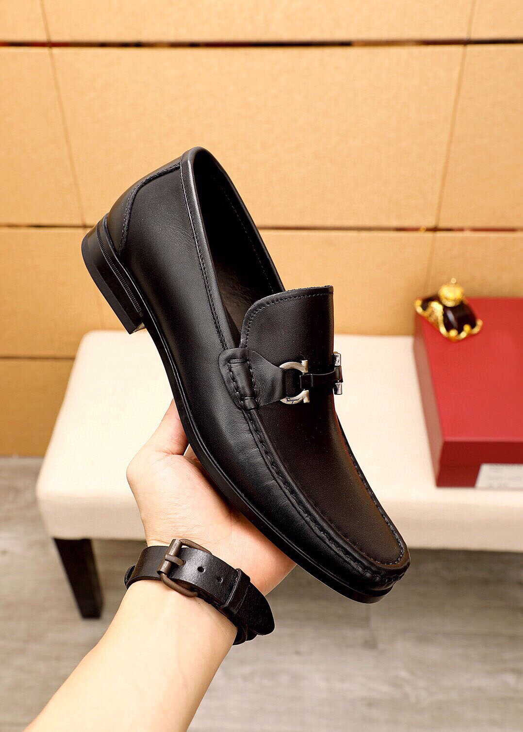2023 High Quality Mens Classic Dress Shoes Casual Breathable Loafers Male Fashion Brand Designer Flats Size 38-45