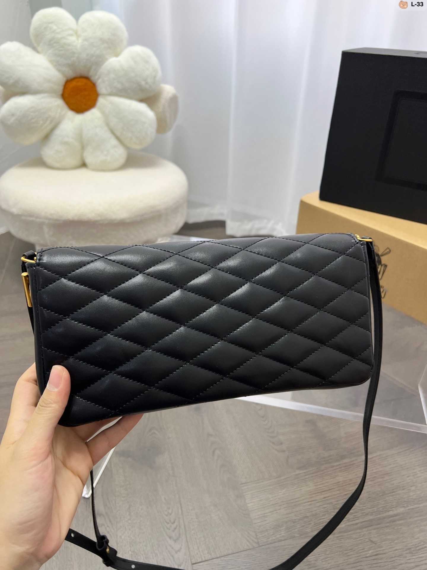 Luxury Designer Bags Handbag Shoulder Crossbody Bag Tote 2023 New Fashion Texture Multifunctional Portable Envelope bag French Purse Factory Direct Sales, # 1
Luxury Designer Bags Handbag Shoulder Crossbody Bag Tote 2023 New Fashion Texture Multifunctional Portable Envelope bag French Purse Factory Direct Sales, # 1