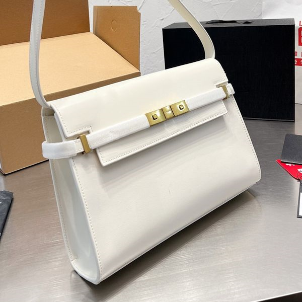 MANHATTAN NANO BAG designer handbags purse genuine leather good quality crossbody shoulder bags tote bags
MANHATTAN NANO BAG designer handbags purse genuine leather good quality crossbody shoulder bags tote bags