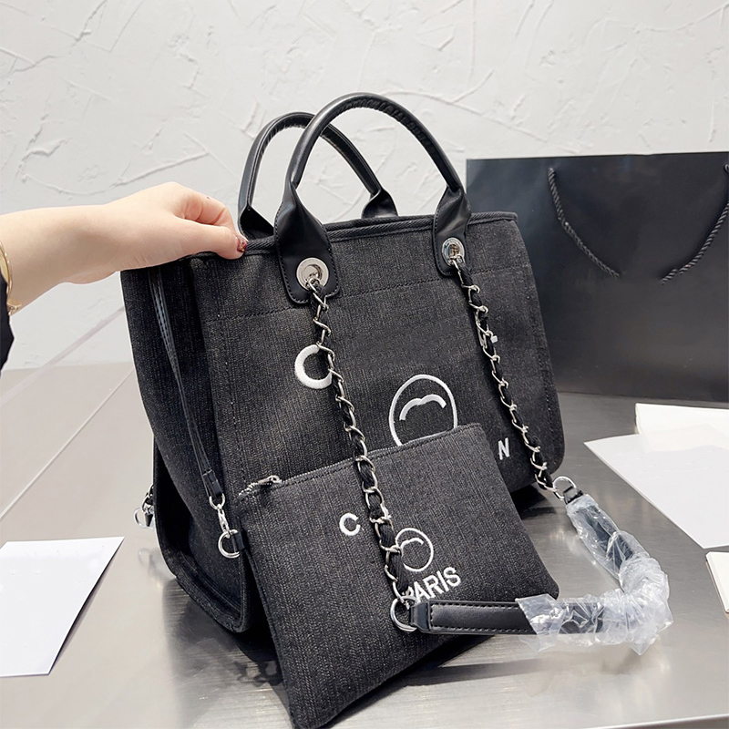 Designer bag luxury tote bag handbag embroid crossbody design high capacity letter Pattern lady Purse Versatile classic Leather Various styles very nice, Black
Designer bag luxury tote bag handbag embroid crossbody design high capacity letter Pattern lady Purse Versatile classic Leather Various styles very nice, Black