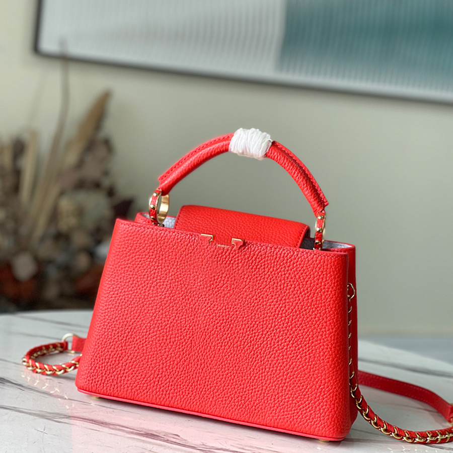 1:1 Quality Designer Fashion Shoulder Bag 27CM CAPUCINES BB Luxurious Handbag M20513 With Box ML182
1:1 Quality Designer Fashion Shoulder Bag 27CM CAPUCINES BB Luxurious Handbag M20513 With Box ML182