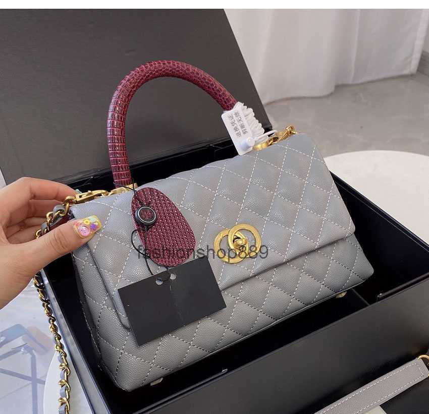 Totes Luxurys Designer Pearl retro Designers Bags Womens Handbags large Tote Bag camera Ladies Casual Leather Shoulder Female Fashion Purse Diamond Lattice, #1
Totes Luxurys Designer Pearl retro Designers Bags Womens Handbags large Tote Bag camera Ladies Casual Leather Shoulder Female Fashion Purse Diamond Lattice, #1