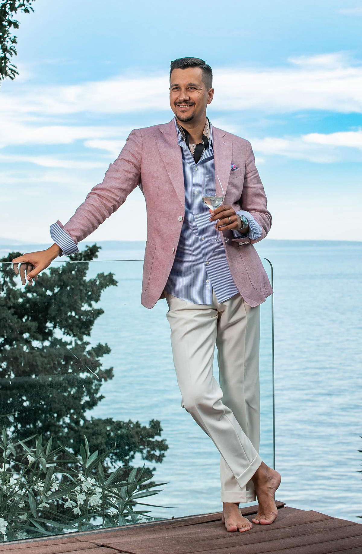 Latest One Piece Pink Men Tuxedo Single Breast Notched Lapels Groom Suit Casual Suits