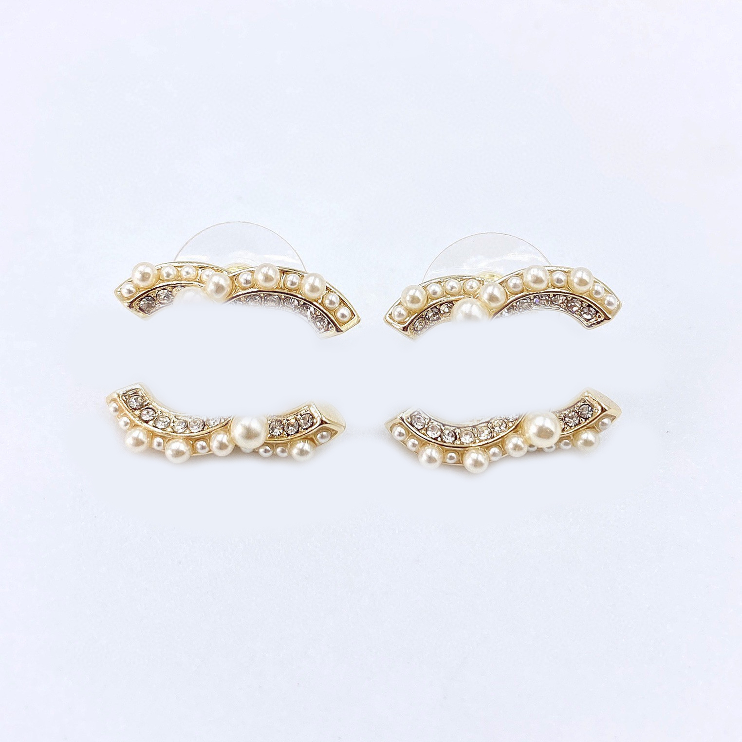 18K Gold Plated 925 Silver Luxury Brand Designers 18 style Letters Stud Geometric Famous Women Crystal Rhinestone Pearl Earring Wedding Party Jewerlry
18K Gold Plated 925 Silver Luxury Brand Designers 18 style Letters Stud Geometric Famous Women Crystal Rhinestone Pearl Earring Wedding Party Jewerlry