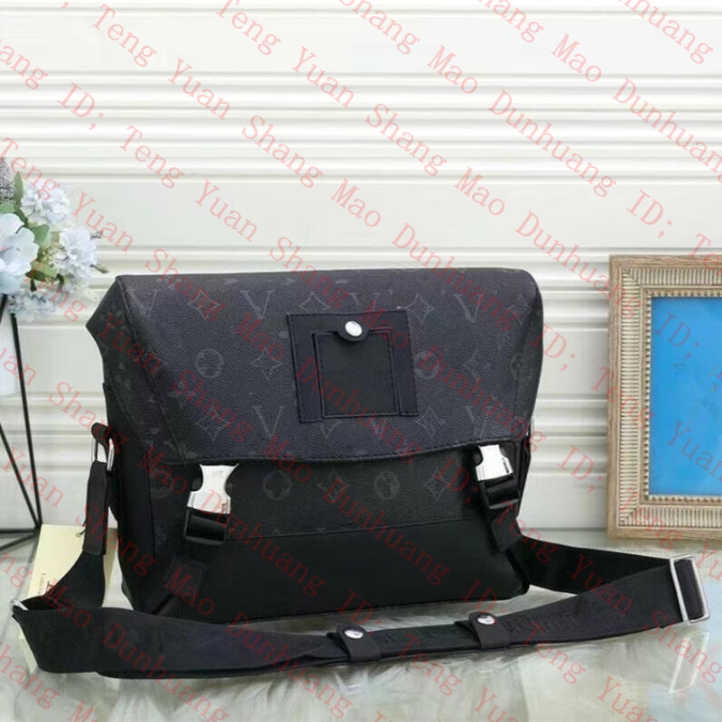 2023 HOT Mens Messenger Bag PU Leather Designer Bags Black Briefcases Brand Crossbody Shoulder Purses with Small Purse Fashion Style 1-26, Extra fee (are not sold separat)
2023 HOT Mens Messenger Bag PU Leather Designer Bags Black Briefcases Brand Crossbody Shoulder Purses with Small Purse Fashion Style 1-26, Extra fee (are not sold separat)