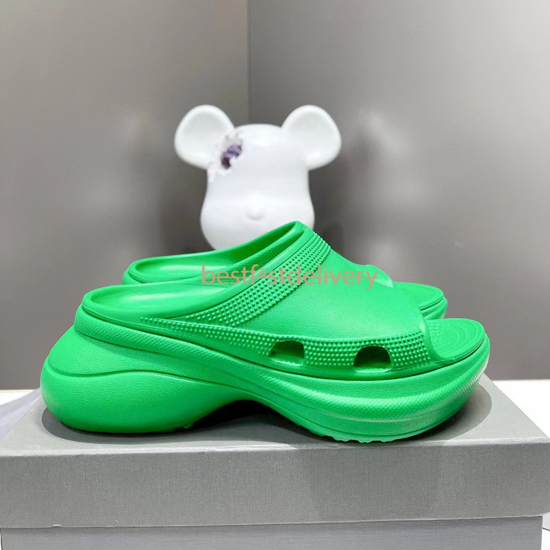 Pool Croc Slipper Men Slippers Designer Rubber Slipper Platform Sandals Women Chunky Sole Foam Slide Classic Summer Beach Flip Flops Size, Color3
Pool Croc Slipper Men Slippers Designer Rubber Slipper Platform Sandals Women Chunky Sole Foam Slide Classic Summer Beach Flip Flops Size, Color3
