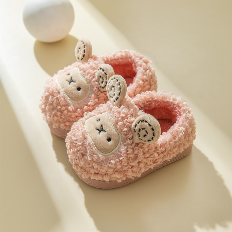 Slipper Kids Cotton-padded Home Shoes Winter Cartoon Cute Sheep House Slippers Baby Girls Warm Shoes Boys Slides 2-8Y Pantufa Infantil 230301