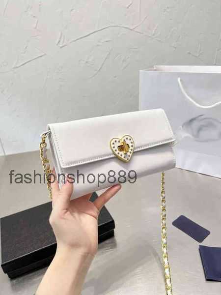 Bags Shoulder Womens Designer Chain bag Luxurys Cute Purse Handbag Men's Wallets Cross Body camera bag
Bags Shoulder Womens Designer Chain bag Luxurys Cute Purse Handbag Men's Wallets Cross Body camera bag