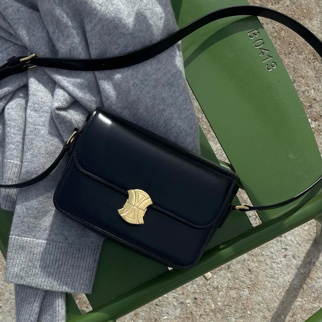 Man Messenger teen triomphe satchel black bag Celins Designer Luxury tote handbag Womens purse square Genuine leather clutch flower crossbody Shoulder wallet bags, Mon0gram black
Man Messenger teen triomphe satchel black bag Celins Designer Luxury tote handbag Womens purse square Genuine leather clutch flower crossbody Shoulder wallet bags, Mon0gram black