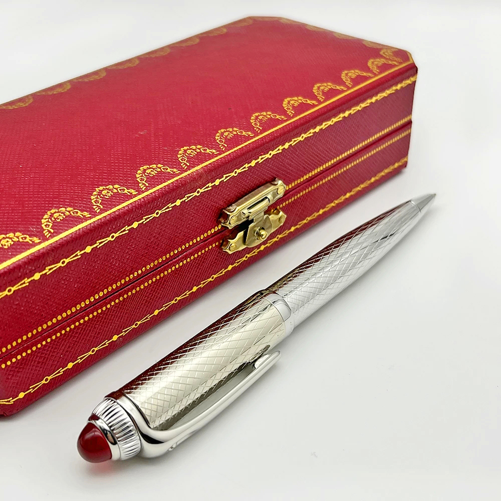 Gel Pens YAMALANG Luxury Quality Classic Ballpoint Pen Stainless Steel Ragging Writing Smooth Office Stationery With Gem 230301
Gel Pens YAMALANG Luxury Quality Classic Ballpoint Pen Stainless Steel Ragging Writing Smooth Office Stationery With Gem 230301