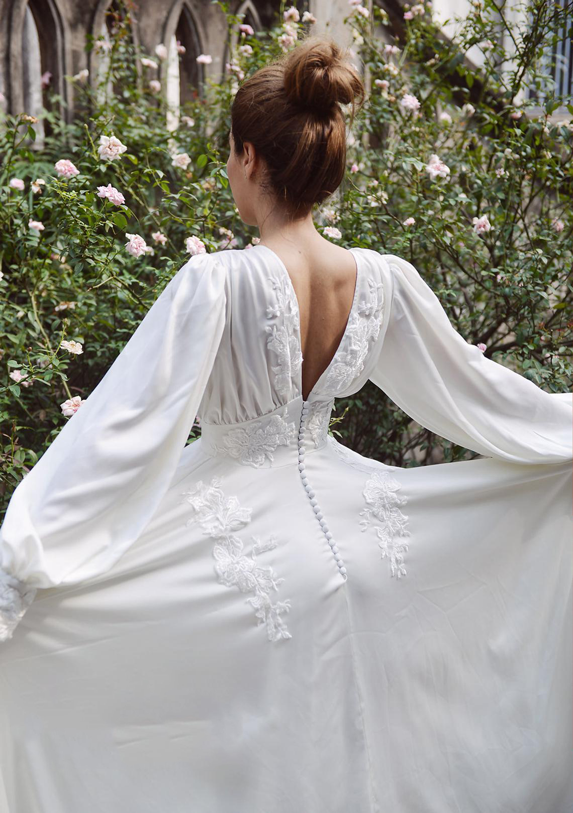 Simple A-Line Chiffon Wedding Dress Boho Backless Lace Appliques Long Puff Sleeves Bridal Gown Summer Beach 2023 Vestidos De Noiva