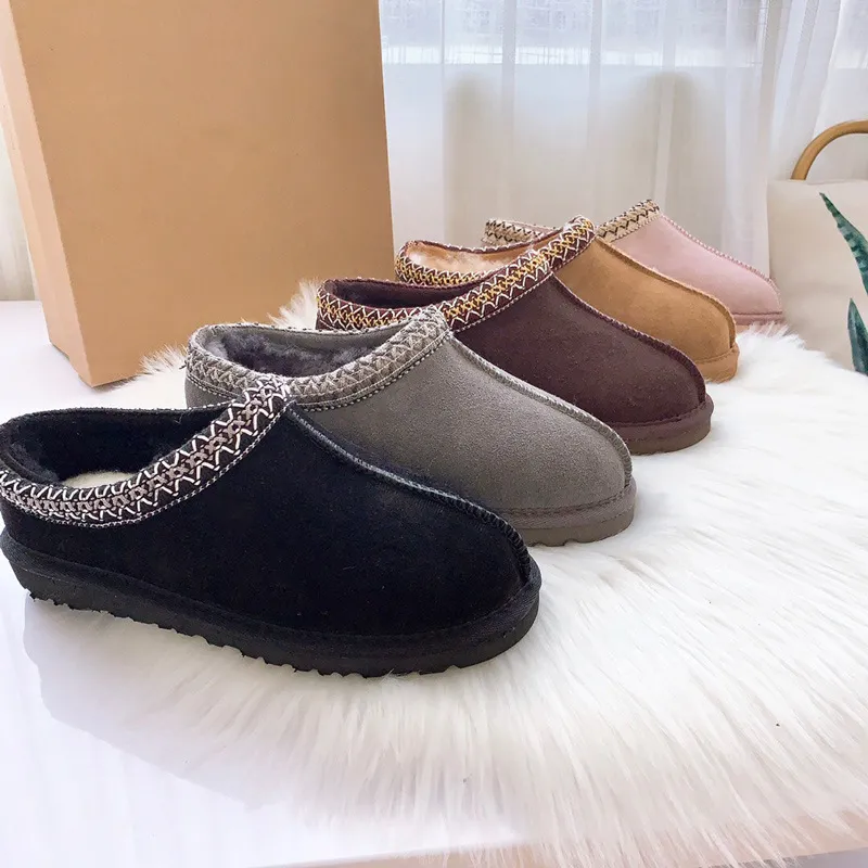 Ankle Winter Boot Designer Fur Snow Boots Tasman Slipper Flat Heel Fluffy Mules Real Leather Australia Booties For Woman, Dark navy
Ankle Winter Boot Designer Fur Snow Boots Tasman Slipper Flat Heel Fluffy Mules Real Leather Australia Booties For Woman, Dark navy