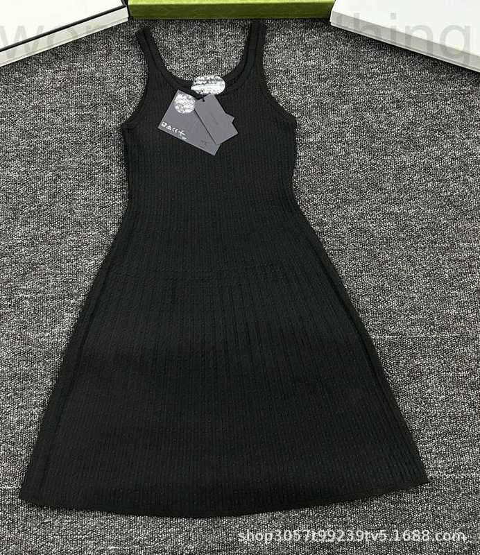 Skirts&Skorts Designer new style in early spring your vest sling knitted black dress slimming and skirt MIG5
Skirts&Skorts Designer new style in early spring your vest sling knitted black dress slimming and skirt MIG5
