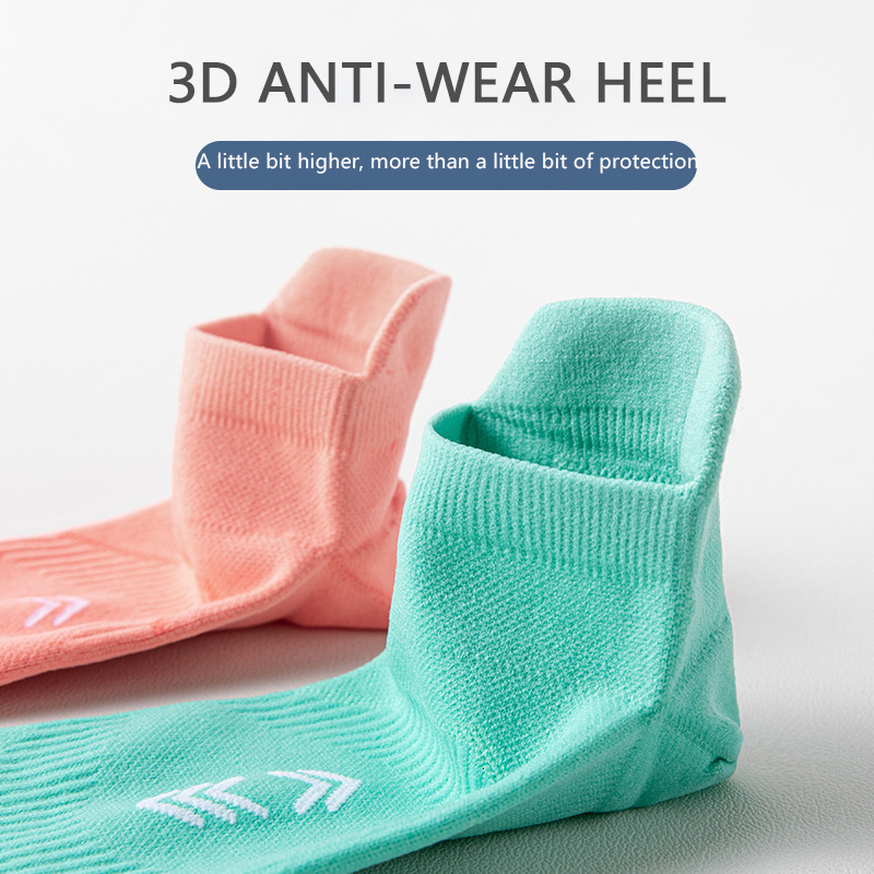 Men's Socks 410 Pairs Cotton Blends Men Sport Socks Thin Knit Mesh Gym Ankle Socks Deodorant Non-Slip Fitness Short Sock For Men And Women 230301