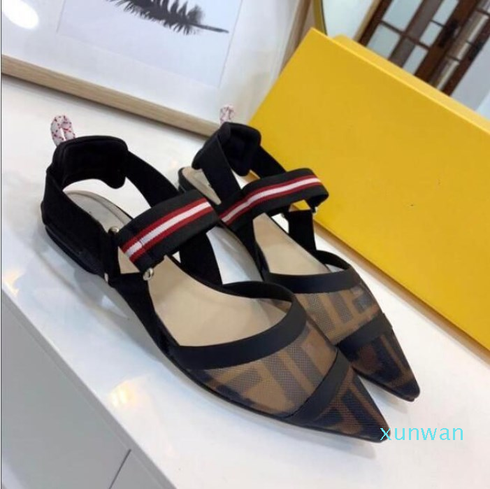 New Designer Sandals Women High Heels Leather Pointed Sandals Multicolor Tech Mesh Transparent hollow High-Heeled Slingbacks Party Shoes
New Designer Sandals Women High Heels Leather Pointed Sandals Multicolor Tech Mesh Transparent hollow High-Heeled Slingbacks Party Shoes