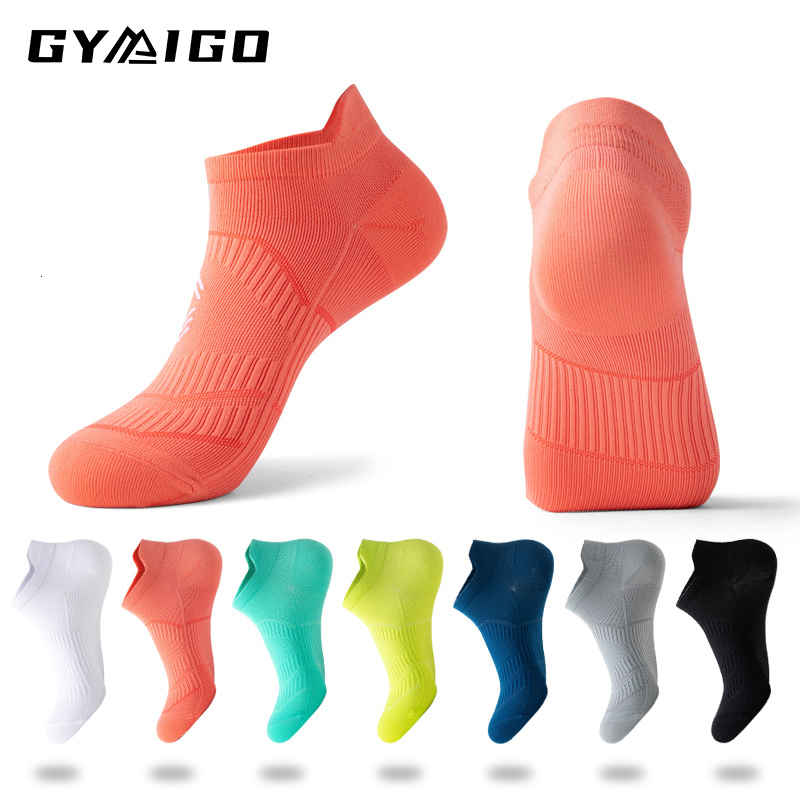 Men's Socks 410 Pairs Cotton Blends Men Sport Socks Thin Knit Mesh Gym Ankle Socks Deodorant Non-Slip Fitness Short Sock For Men And Women 230301