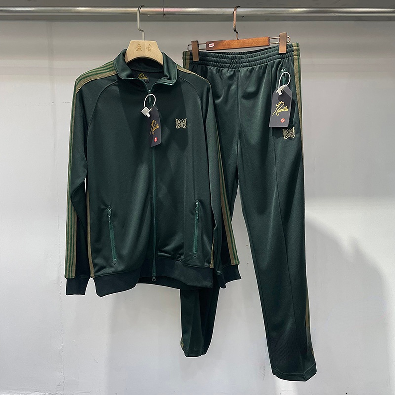 Mens Tracksuits Mesh Neddles AWGE Jacket Sweatpant Suit Embroidery Butterfly Stripes Winter Autumn Sportwear Trackpant 230228
Mens Tracksuits Mesh Neddles AWGE Jacket Sweatpant Suit Embroidery Butterfly Stripes Winter Autumn Sportwear Trackpant 230228