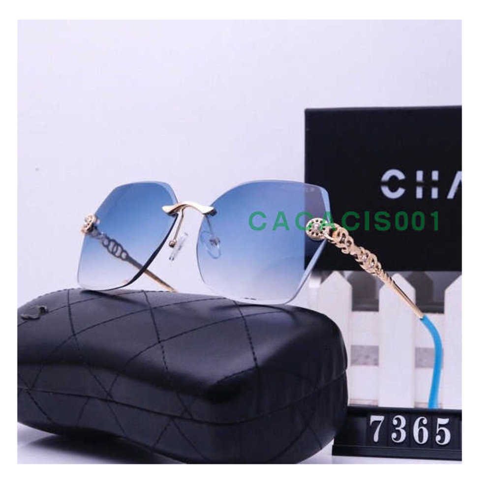 Designer Channel Sunglass New Counter Packaging Luxury Men Womens Temperament Polarized Sport Fashion Frameless Oversized Sunglasses Shades
Designer Channel Sunglass New Counter Packaging Luxury Men Womens Temperament Polarized Sport Fashion Frameless Oversized Sunglasses Shades