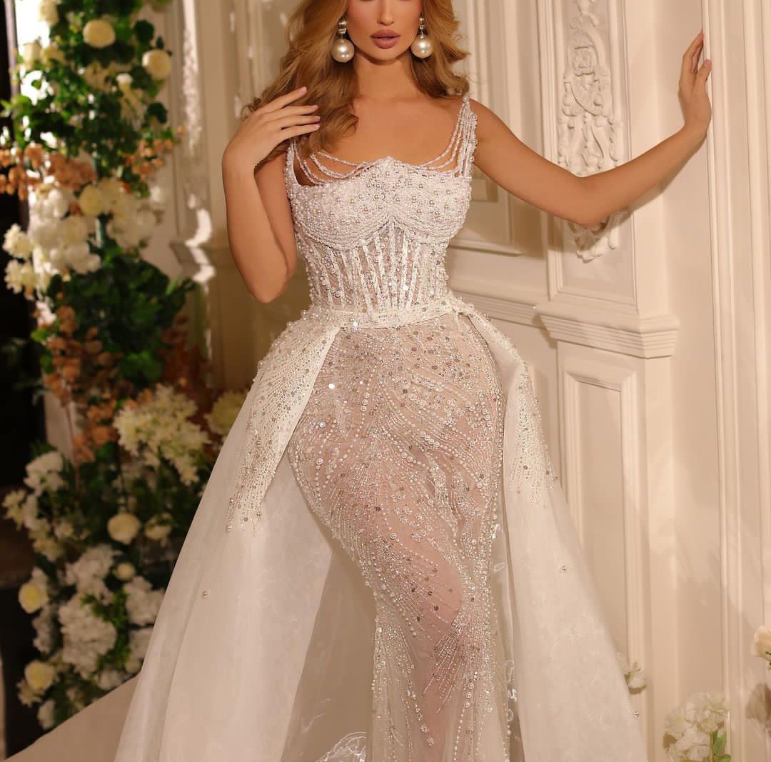 Sparkly Mermaid Wedding Dresses Sleeveless Bateau Straps Sexy Appliques Sequins Beaded Floor Length Detachable Train Pearls Diamodns Bridal Gowns abit