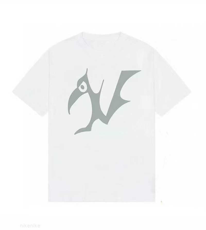 Men t Shirt Designer Letter-printed Short Sleeve Fashionable Cotton Big v Sweatshirt the Same Style for Lovers on Holiday Street 23 K88
Men t Shirt Designer Letter-printed Short Sleeve Fashionable Cotton Big v Sweatshirt the Same Style for Lovers on Holiday Street 23 K88