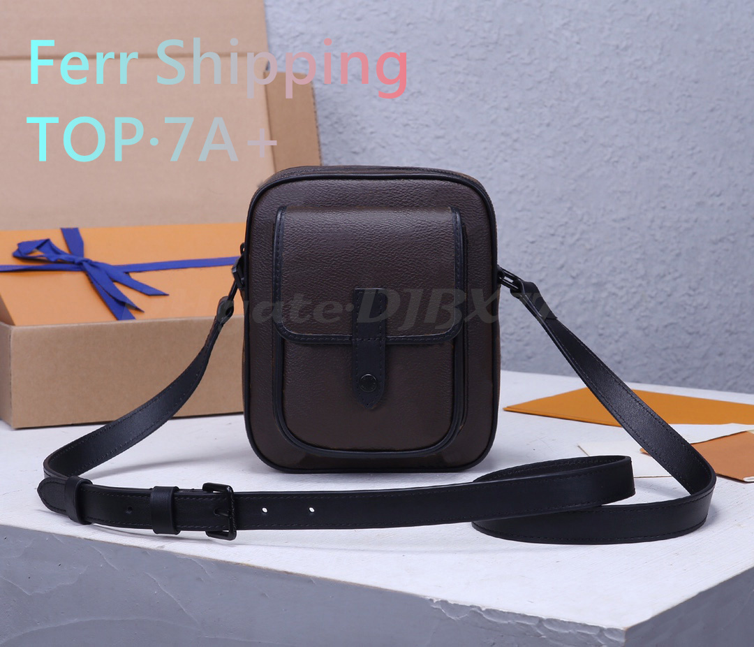 Designer luxury womens bag CHRISTOPHER WEARABLE WALLET women men Mini purse M69404 single shoulder bag messenger bag TOP 7A Leather handbag camera bag fashionable
Designer luxury womens bag CHRISTOPHER WEARABLE WALLET women men Mini purse M69404 single shoulder bag messenger bag TOP 7A Leather handbag camera bag fashionable