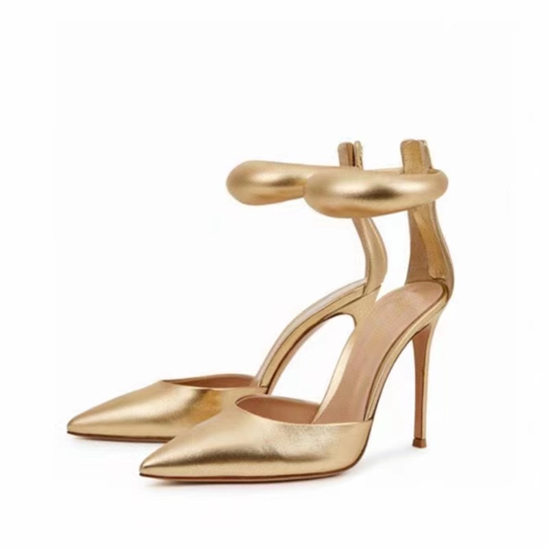 stiletto sandals for womens gianvito rossi luxury designer Zip high heeled dress shoes Genuine Leather Fashionable comfortable10.5cm heel sandal35-41size, Shoe box
stiletto sandals for womens gianvito rossi luxury designer Zip high heeled dress shoes Genuine Leather Fashionable comfortable10.5cm heel sandal35-41size, Shoe box