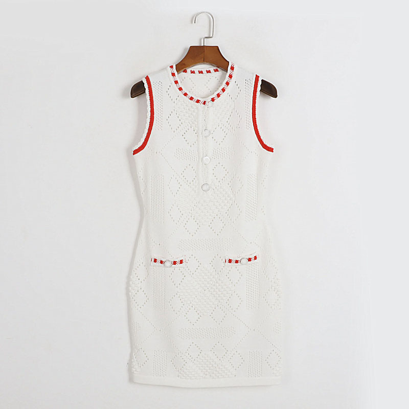 2023 New Women's Meryl Knits dress Summer Woman Designers sleeveless vest dress Casual Sweater Famale Street trend Sexy dress, Black
2023 New Women's Meryl Knits dress Summer Woman Designers sleeveless vest dress Casual Sweater Famale Street trend Sexy dress, Black