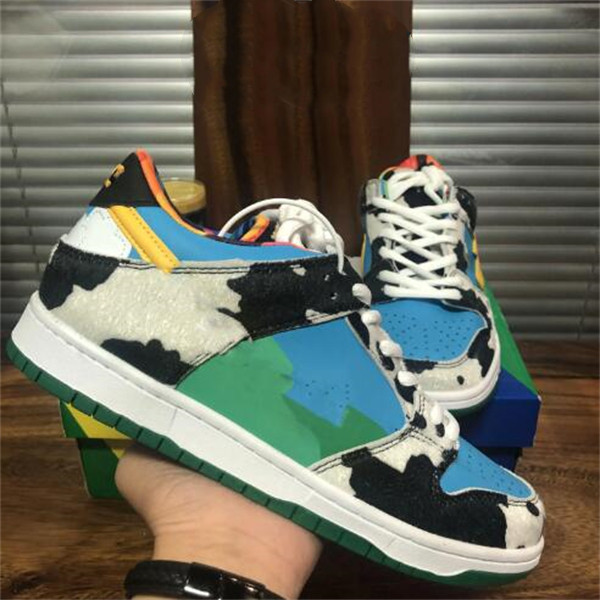 Fashion Designer Running Shoes White Black Men Women Outdoor Sport Love Men Breathable Walking Jogging Sneakers
Fashion Designer Running Shoes White Black Men Women Outdoor Sport Love Men Breathable Walking Jogging Sneakers