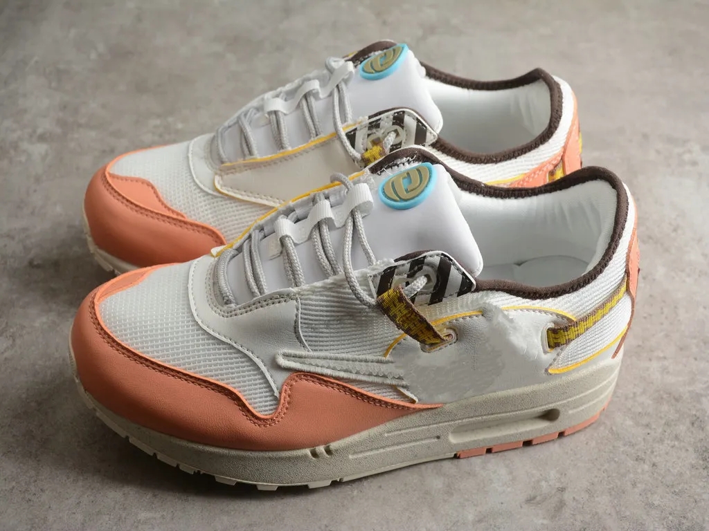 2023 Runing Shoes Travis Scotts Trainers 1 87 White Orange Blanc Cactus Jack Girls Boys Designer Shoes With Original Box
2023 Runing Shoes Travis Scotts Trainers 1 87 White Orange Blanc Cactus Jack Girls Boys Designer Shoes With Original Box