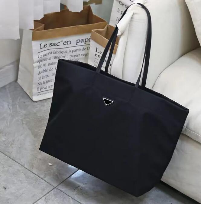 2023 Black Nylon waterproof Handbag Tote Bag For Women Luxury Designers Bag High Capacity Ladies Casual Shopping