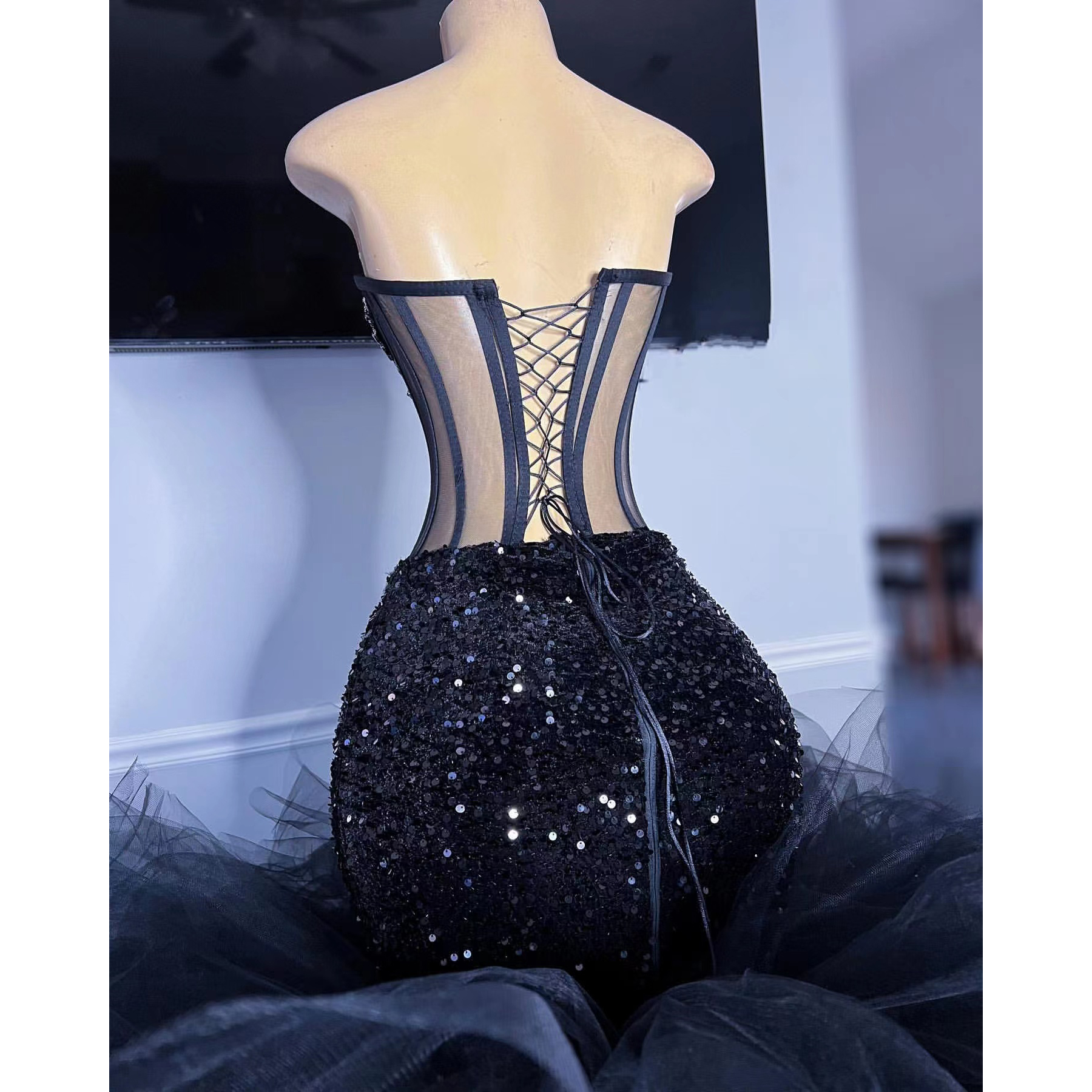 Charming Black Prom Dresses Sweetheart Sequined Strapless Illusion Ruffles Formal Sexy Evening Dress Vestido De Fiesta