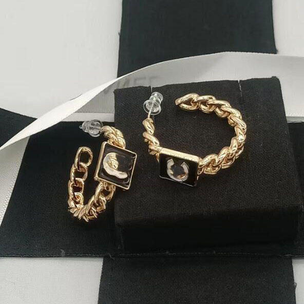 20style 18K Gold Plated Brand Designer Letters Stud Earrings Metal Crystal Women Rhinestone Wedding Party Gifts Jewelry Accessories Gift
20style 18K Gold Plated Brand Designer Letters Stud Earrings Metal Crystal Women Rhinestone Wedding Party Gifts Jewelry Accessories Gift
