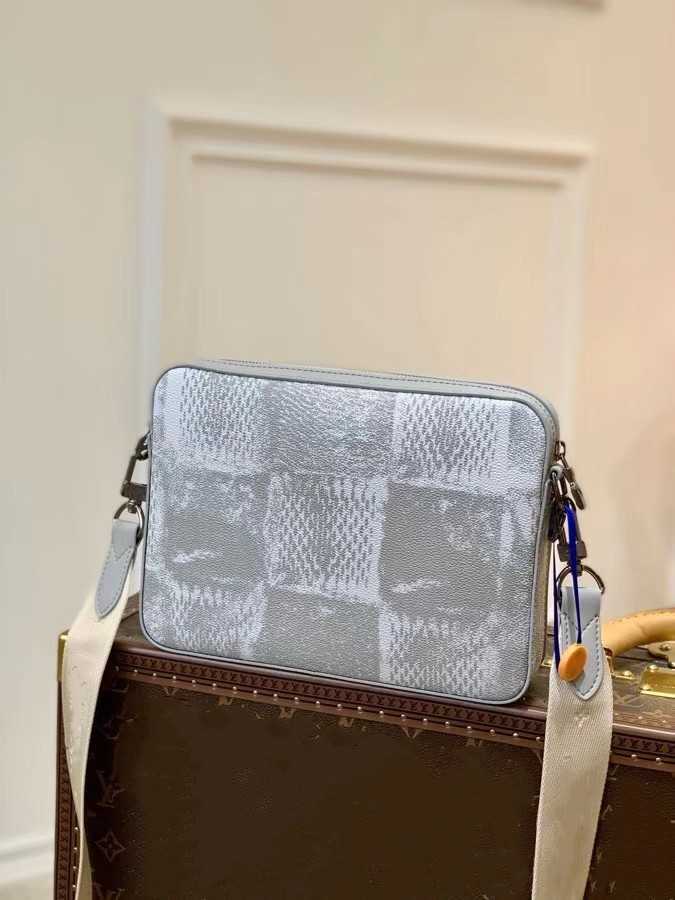 Luxury Brand Designer bags Handbag Shoulder Crossbody Bags Tote bag New Fashion Texture Multifunctional Portable Envelope Bag Camera bags Factory Direct Sales, Color 3 18.5x11x6.5cm
Luxury Brand Designer bags Handbag Shoulder Crossbody Bags Tote bag New Fashion Texture Multifunctional Portable Envelope Bag Camera bags Factory Direct Sales, Color 3 18.5x11x6.5cm