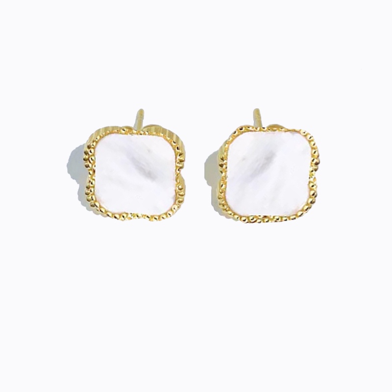 jewlery designer for women diamond earrings stud clover earrings 18K Gold Plated Plant Stainless Steel studs fashion earing gift
jewlery designer for women diamond earrings stud clover earrings 18K Gold Plated Plant Stainless Steel studs fashion earing gift