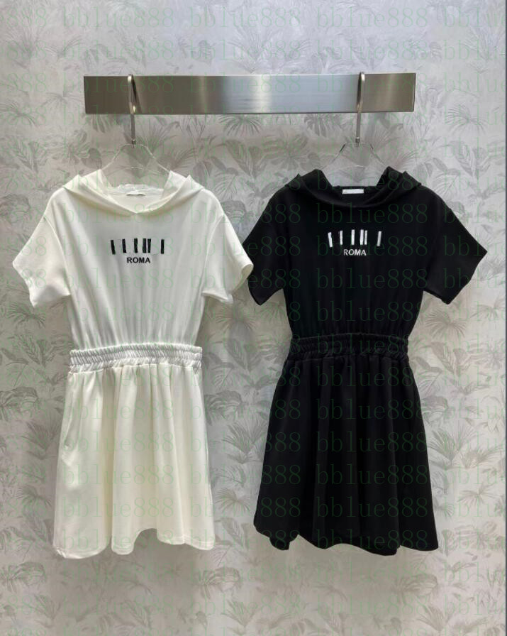 Women's Runway Dresses 23 letters embroidered hooded backless dress casual fashion and characteristics hooded elastic waist skirt design back is open waist 301
Women's Runway Dresses 23 letters embroidered hooded backless dress casual fashion and characteristics hooded elastic waist skirt design back is open waist 301