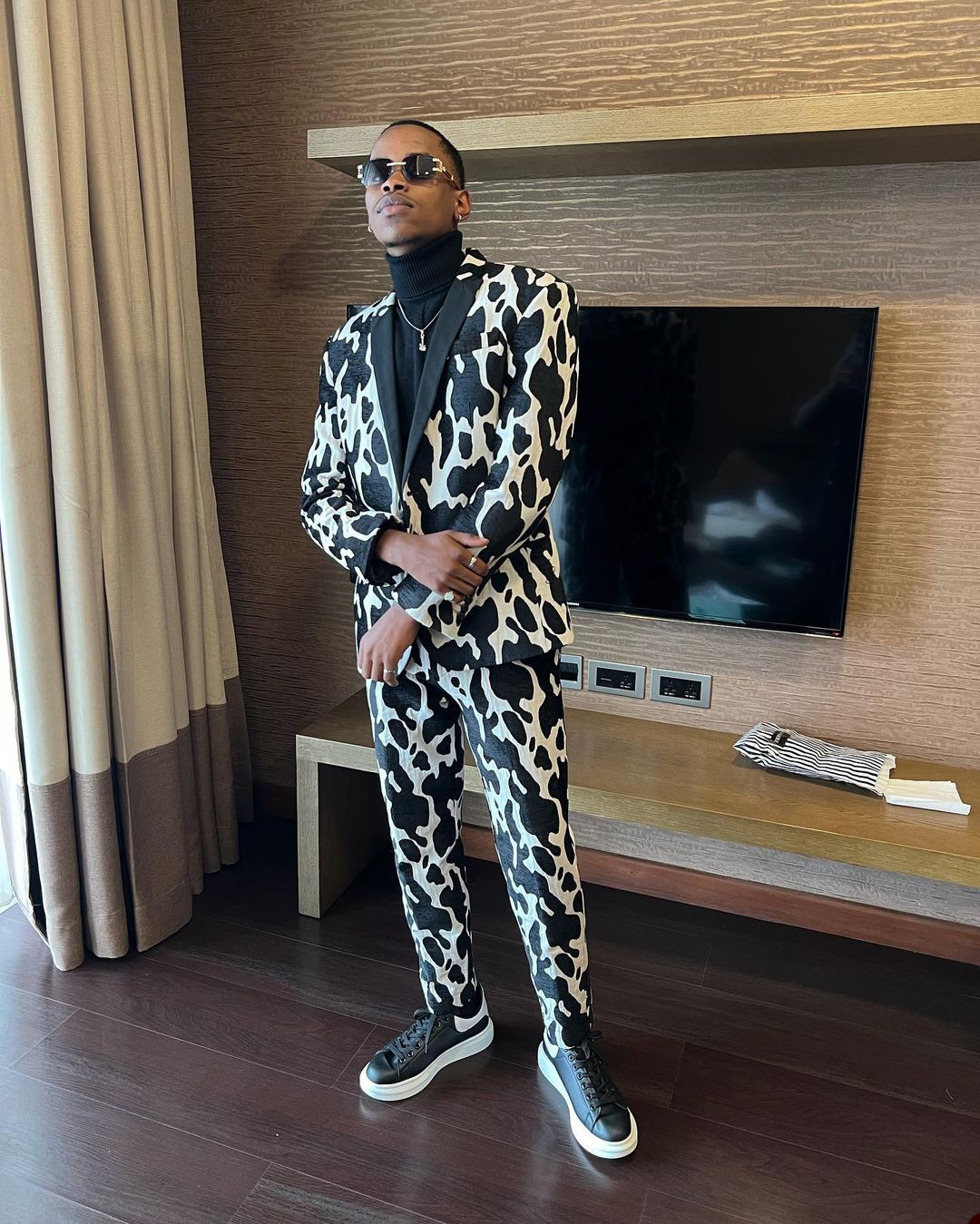 Spring Leopard Print Men Wedding Tuxedos Groom Tailored Party Prom Coat Business Wear Pants Suits 2 Pieces