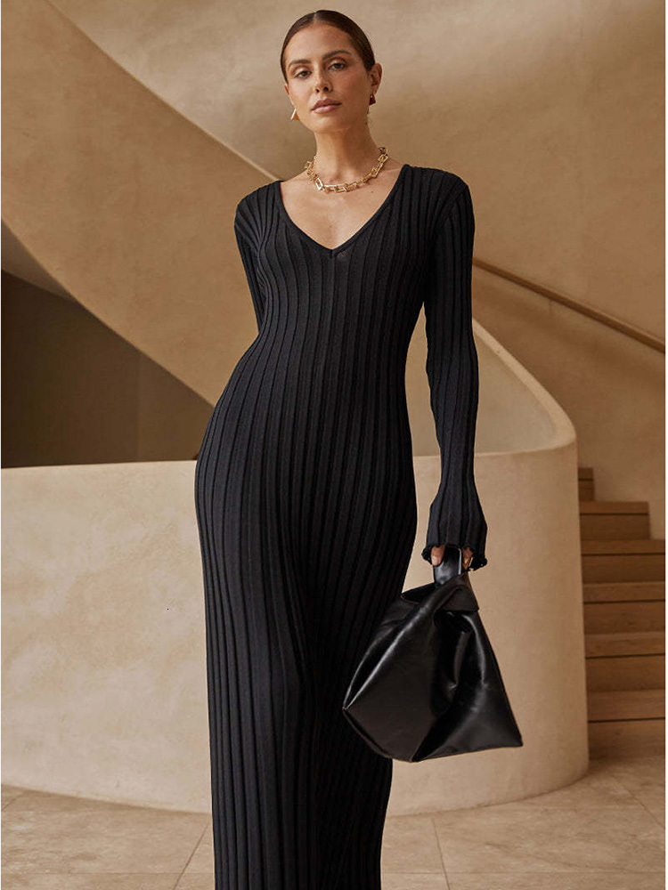 Casual Dresses Knitted Women Long V Neck Female Solid Elegant Full Sleeve ALine Autumn Winter Ladies Ribbed Maxi Robe 230301