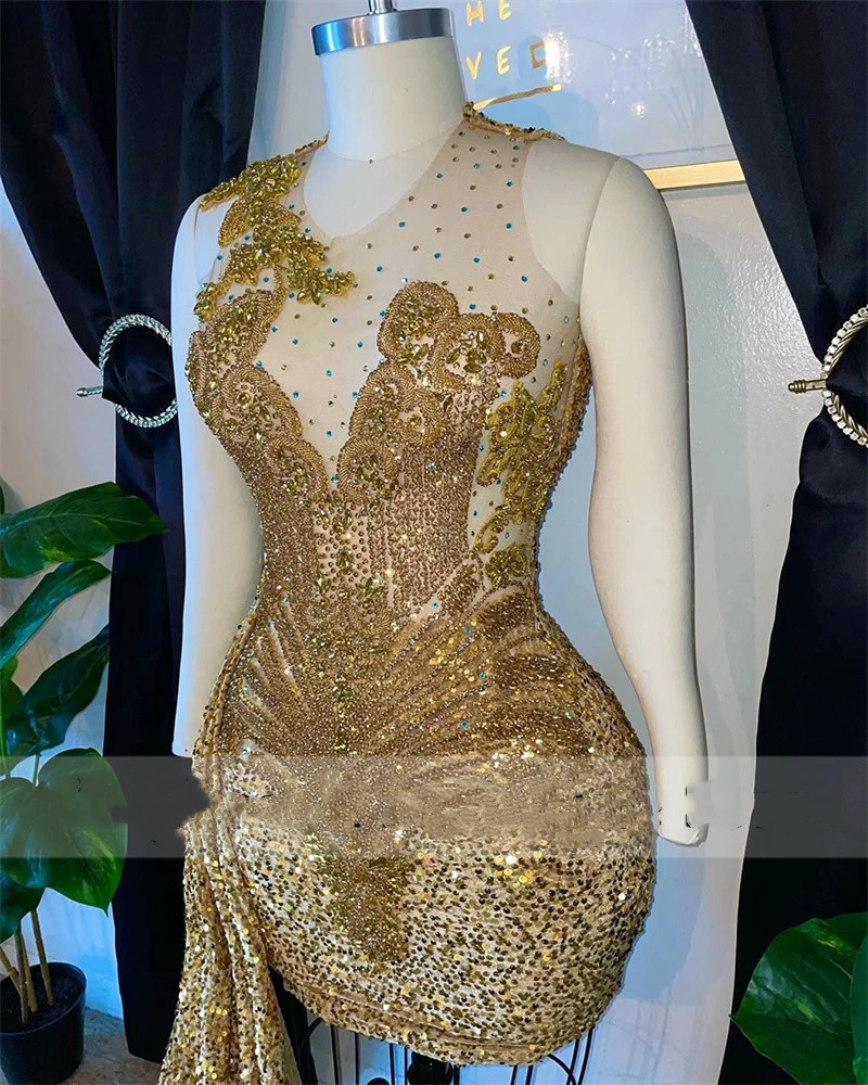 Luxury New Arrival Short Golden Prom Dresses 2023 Sequins Crystals Rhinestones Sheer Neck Mesh Party Gowns Cocktail Robe De Bal