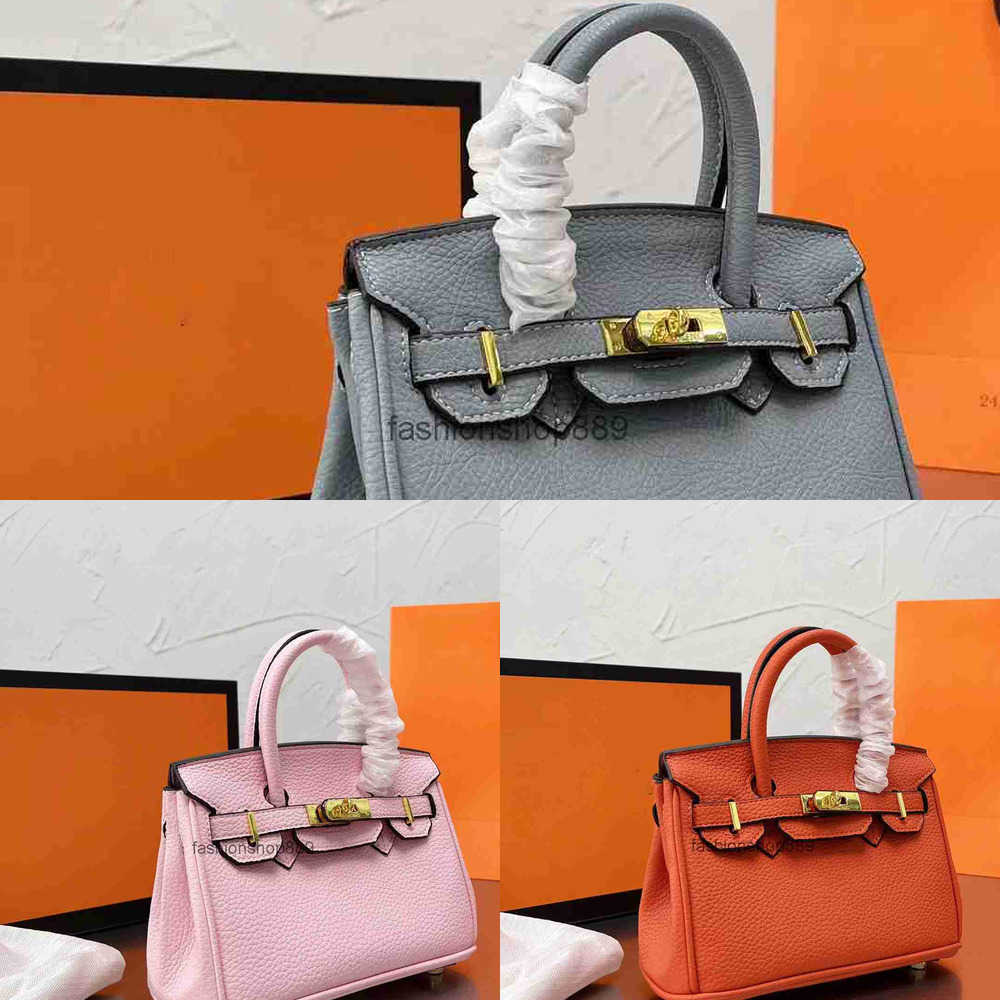 fashion Totes bags Cross Body bags Designer Luxury bags Purse Women Wallet Claic Gold buckle Leather Cute Bag 5ahigh Quality
fashion Totes bags Cross Body bags Designer Luxury bags Purse Women Wallet Claic Gold buckle Leather Cute Bag 5ahigh Quality