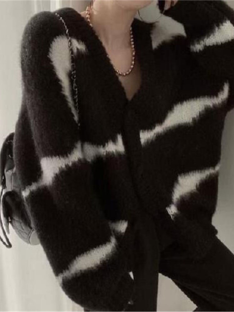 Women's Knits Tees Women Loose Striped Sweaters Korea Loose V-neck Long Sleeve Knitting Cardigan Jacket Outfits Blusa Frio Feminina Tops Mujer 23