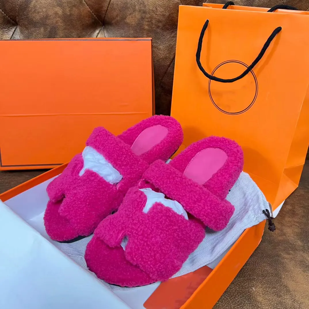 Top letter warm slides slippers sherpa fleee women sandals Wool Sandal womens Winter Soft Fur Furry home indoor Sandal Comfortable Fuzzy shoes
Top letter warm slides slippers sherpa fleee women sandals Wool Sandal womens Winter Soft Fur Furry home indoor Sandal Comfortable Fuzzy shoes