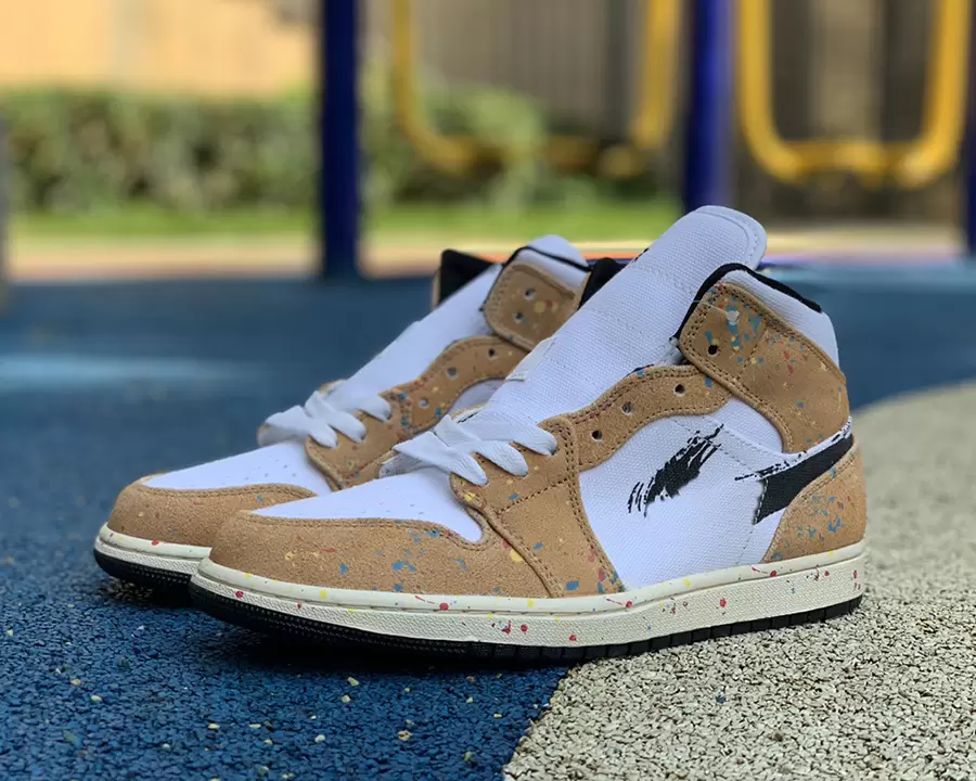 2023 Jumpman 1 Mid SE Brushstroke Basketball Shoes 1S Black White Wheat Top Quality Men Women Trainers Sneakers Sports ship With Box, White golden
2023 Jumpman 1 Mid SE Brushstroke Basketball Shoes 1S Black White Wheat Top Quality Men Women Trainers Sneakers Sports ship With Box, White golden