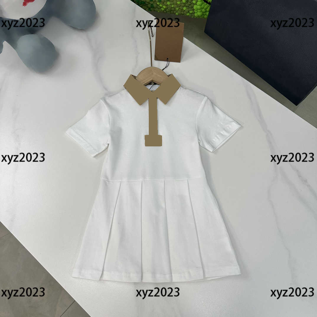 2023 Girl Clothing Kids Skirt Baby Summer dress new product Plaid collar design Pleated skirt Complete labels Size 100-150 CM, White
2023 Girl Clothing Kids Skirt Baby Summer dress new product Plaid collar design Pleated skirt Complete labels Size 100-150 CM, White