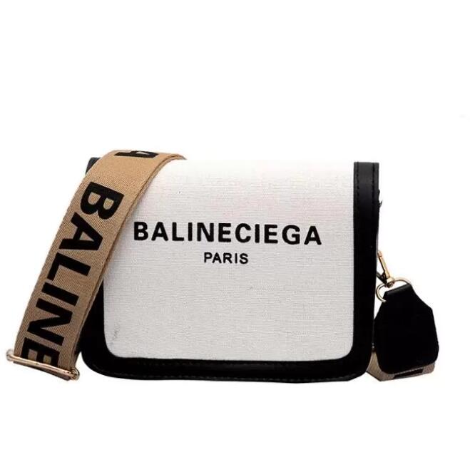 Fashion Design PU Leather Crossbody Bags for Women Luxury Korean Version Simple Shoulder Bag Female Purse and Handbag51688
Fashion Design PU Leather Crossbody Bags for Women Luxury Korean Version Simple Shoulder Bag Female Purse and Handbag51688