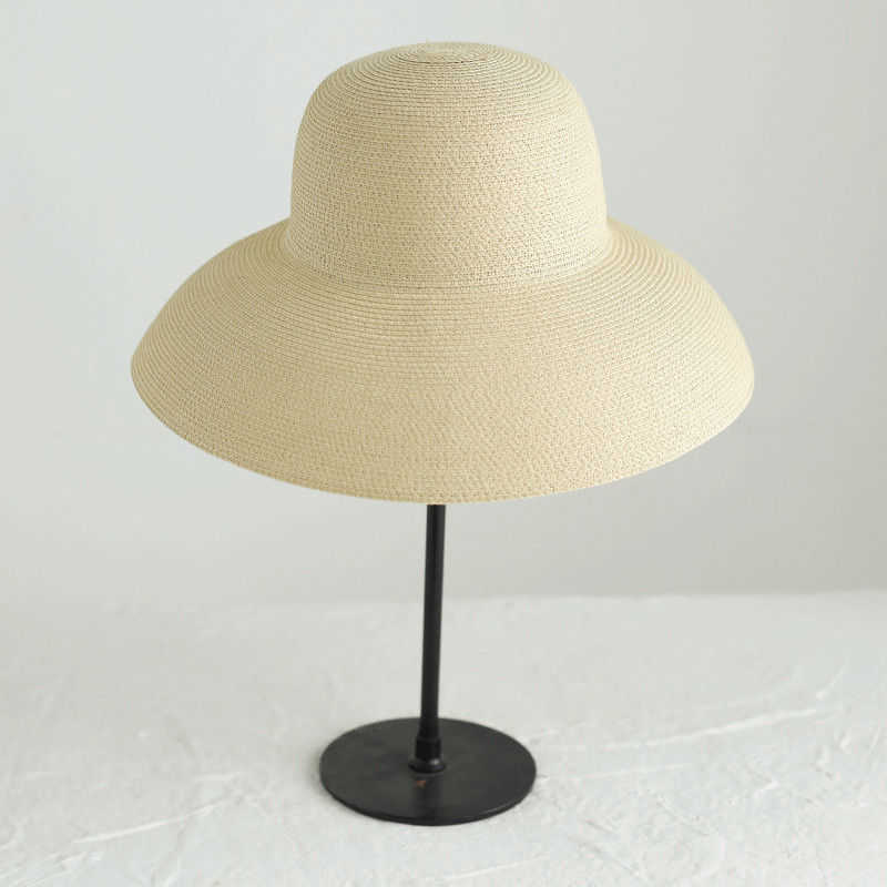 Wide Brim Hats Women Straw Hat Female Summer Large Brim Sun Hats Retro Hepburn Holiday Foldable Beach Sun Protection Hats J230301