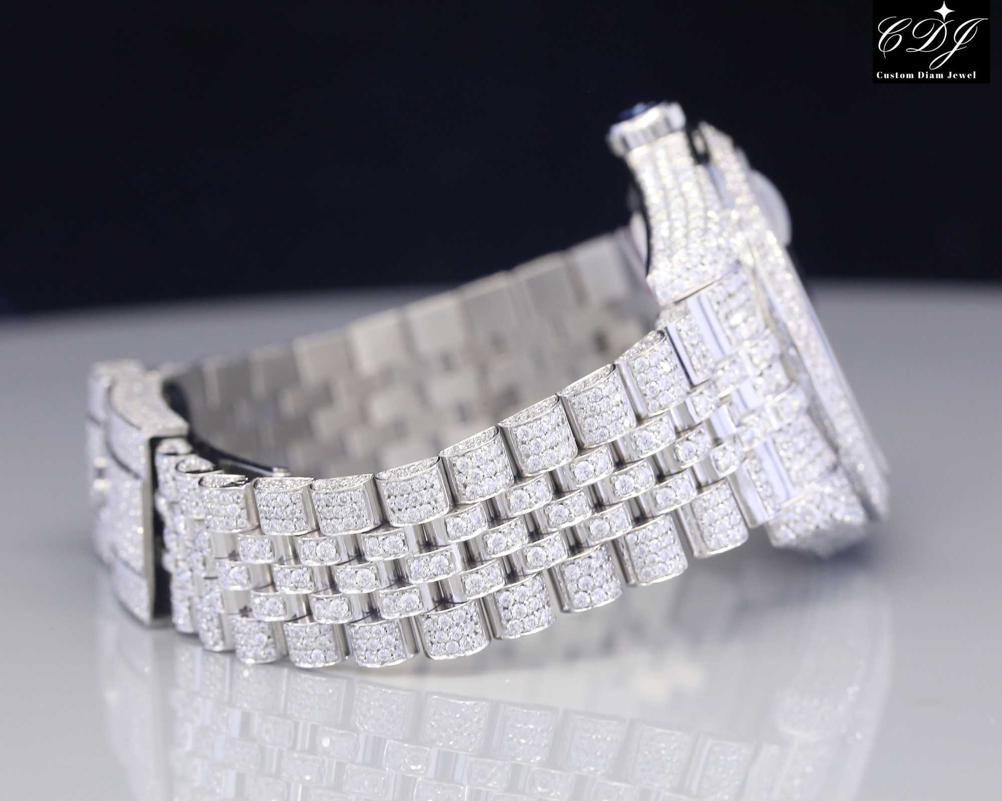 Luxury Iced Out Moissanite Diamond Men's Watch Stainls Steel Quartz Watch Hip Hop Watch For Men WomenWPES, White
Luxury Iced Out Moissanite Diamond Men's Watch Stainls Steel Quartz Watch Hip Hop Watch For Men WomenWPES, White