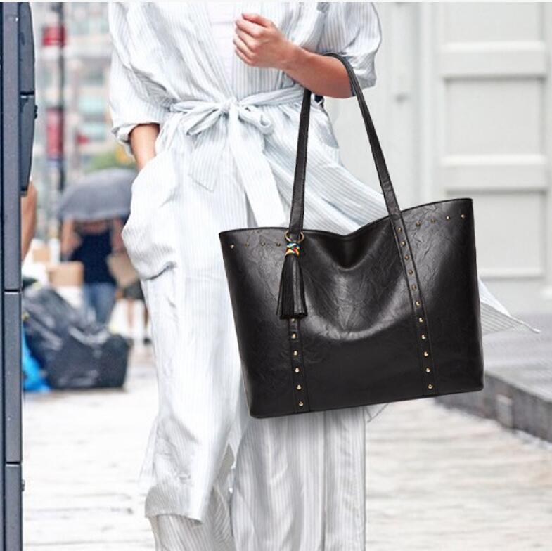 Fashion handbag Women's casual bag Solid tassel decorative shoulder bag