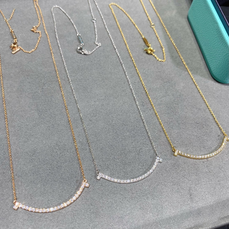 Luxury necklace Womens necklace designer diamond fixed dendant necklace for men gold/rose gold/silver 4.cm/6.8cm
Luxury necklace Womens necklace designer diamond fixed dendant necklace for men gold/rose gold/silver 4.cm/6.8cm