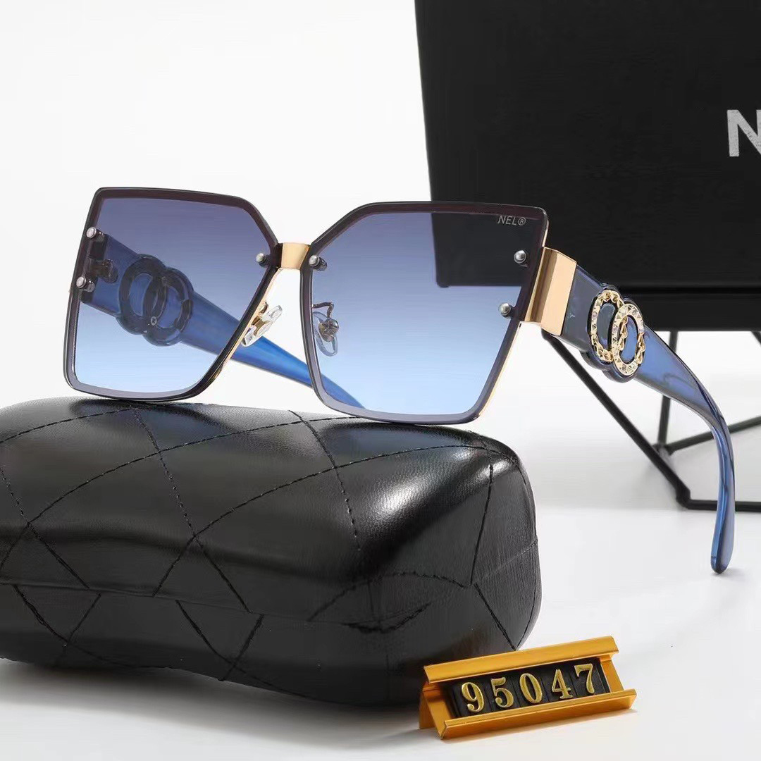 Designer Sunglasses for Women mens sunglasses Goggle Outdoor Beach Sun Glasses For Man Mix Color Diamond inlay nice
Designer Sunglasses for Women mens sunglasses Goggle Outdoor Beach Sun Glasses For Man Mix Color Diamond inlay nice